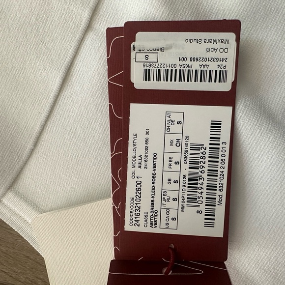 Max Mara off shoulder slim fit dress. NWT white - Picture 7 of 7